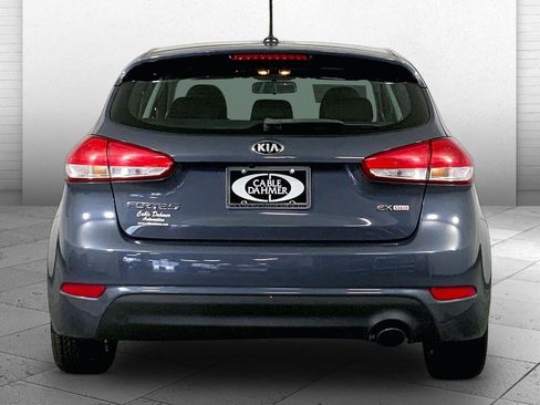 Used 2016 Kia Forte EX FWD image 3