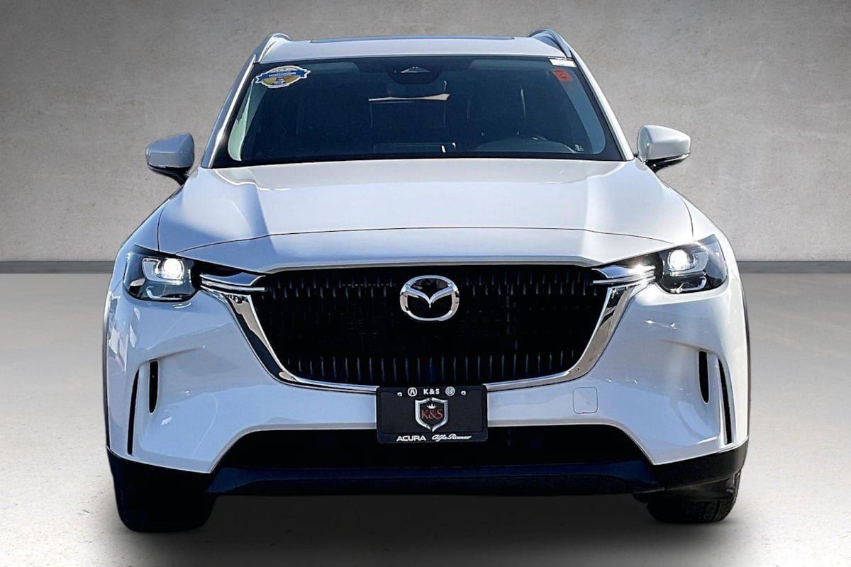 Used 2024 MAZDA CX-90 Plug-In Hybrid w/ Preferred AWD/4WD image 3