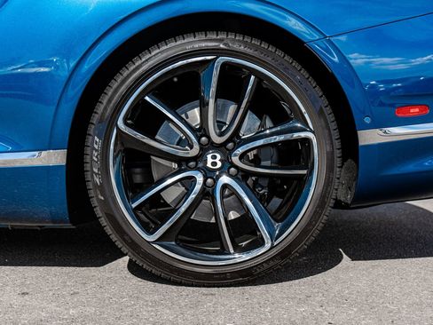 Certified 2024 Bentley Continental GT AWD/4WD image 7