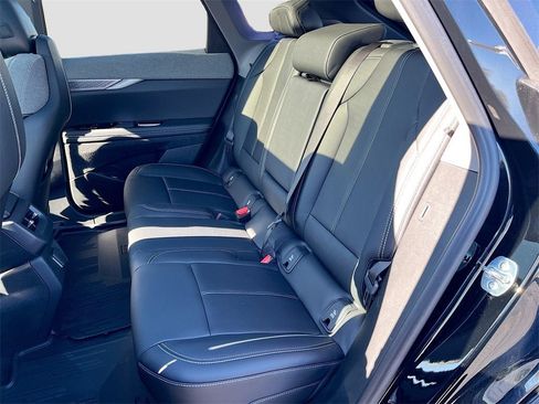 New 2026 Cadillac Optiq Sport 1 w/ LPO, Floor Liner Package image 25