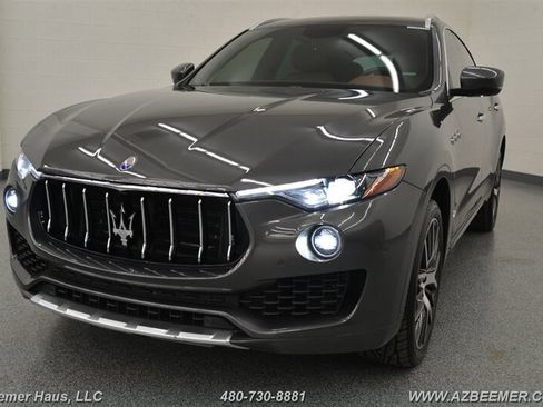 Used 2018 Maserati Levante S GranLusso image 52