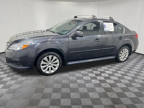 Used 2012 Subaru Legacy 3.6R Limited AWD/4WD image 4