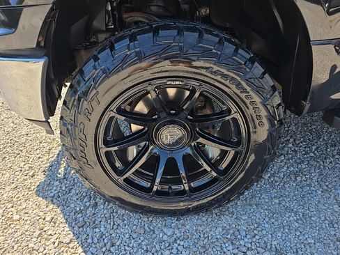 Used 2019 Ford F150 XLT w/ Trailer Tow Package AWD/4WD image 10