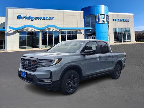New 2026 Honda Ridgeline TrailSport image 2