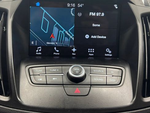 Used 2017 Ford Escape SE w/ Equipment Group 201A image 18