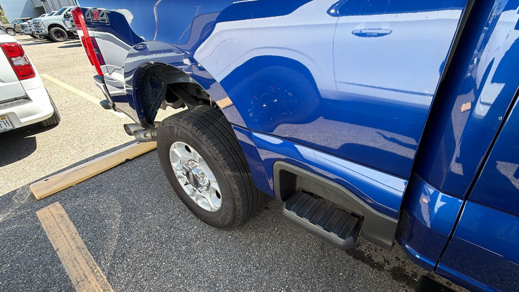 Used 2026 Ford F250 XLT AWD/4WD image 7