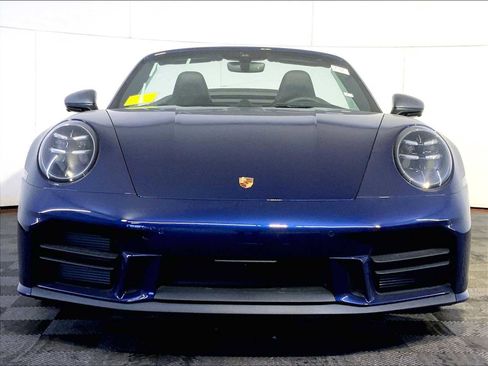 New 2026 Porsche 911 Carrera T image 10