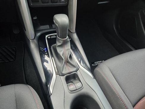 Used 2024 Toyota Corolla Cross AWD Hybrid image 14
