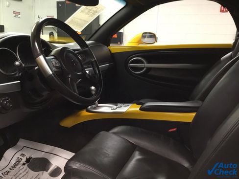 Used 2003 Chevrolet SSR w/ Preferred Equipment Group image 32