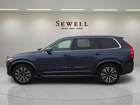 Used 2021 Volvo XC90 T6 Momentum w/ Advanced Package image 2