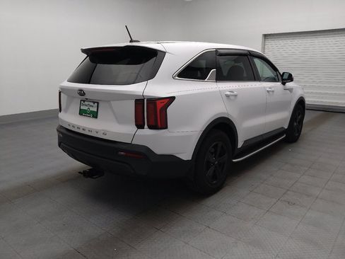 Used 2021 Kia Sorento LX FWD image 9