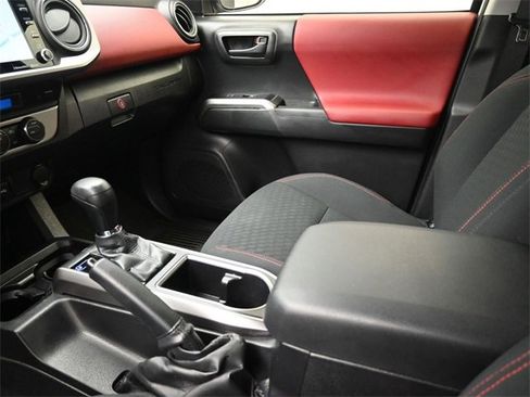 Used 2023 Toyota Tacoma SR5 image 20