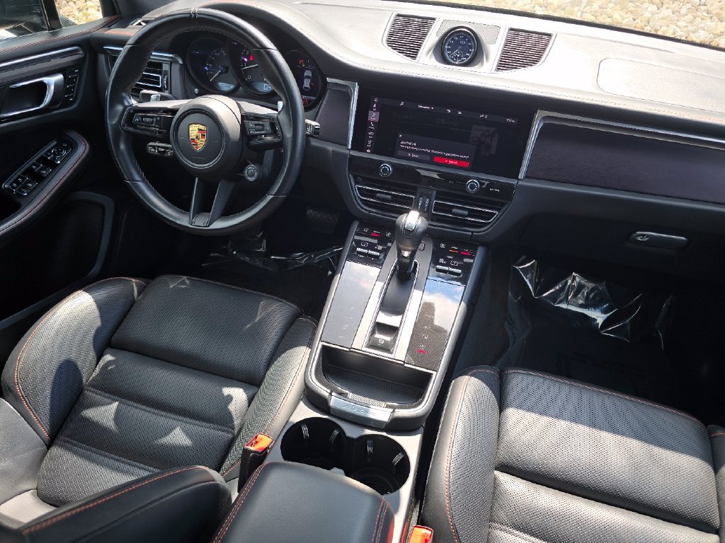 Used 2023 Porsche Macan GTS AWD/4WD image 21