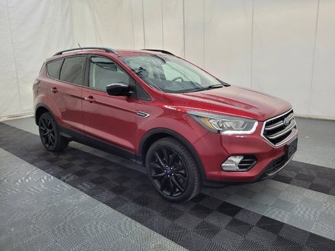 Used 2018 Ford Escape SE w/ SE Sport Appearance Package AWD/4WD image 11