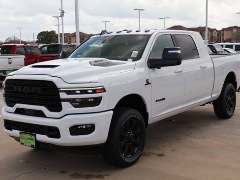 New 2026 RAM 2500 Laramie w/ Night Edition AWD/4WD image 3