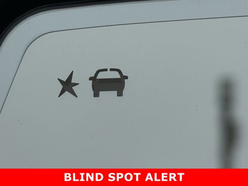 Used 2024 GMC Sierra 1500 Denali w/ Technology Package image 30