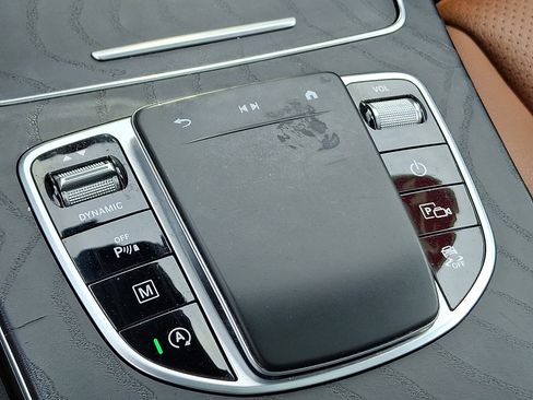 Used 2022 Mercedes-Benz GLC 300 GLC 300 image 26