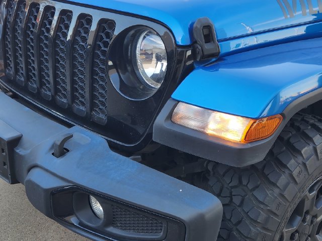 Used 2023 Jeep Gladiator Sport AWD/4WD image 8
