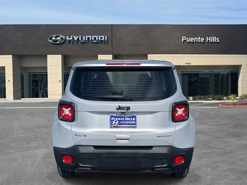 Used 2021 Jeep Renegade Sport image 5