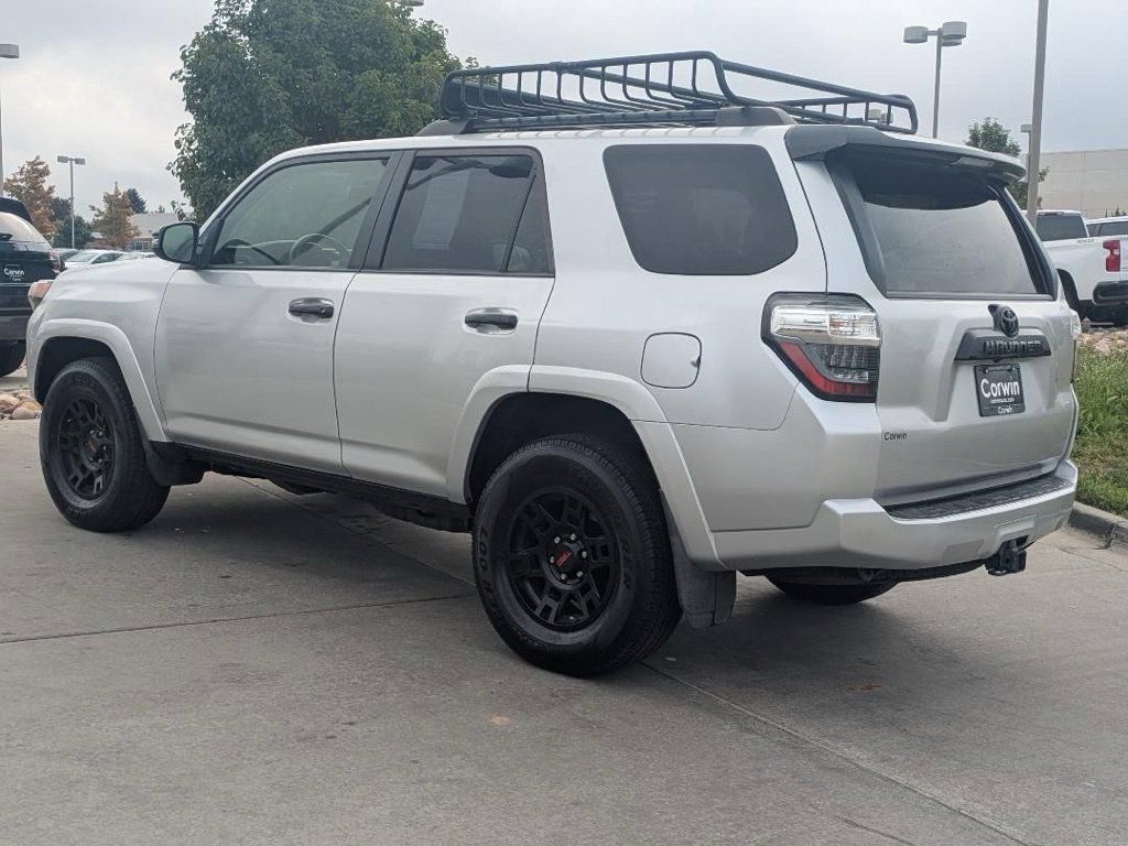 Used 2021 Toyota 4Runner Venture w/ Moonroof Package AWD/4WD image 5