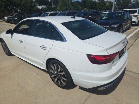 Used 2022 Audi A4 2.0T Premium w/ 18" Wheel Package AWD/4WD image 4