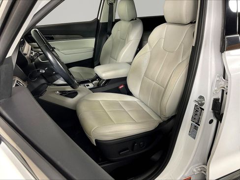 Used 2020 Kia Telluride EX w/ EX Premium Package AWD/4WD image 21