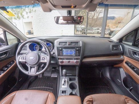 Used 2017 Subaru Outback 3.6R Touring image 15