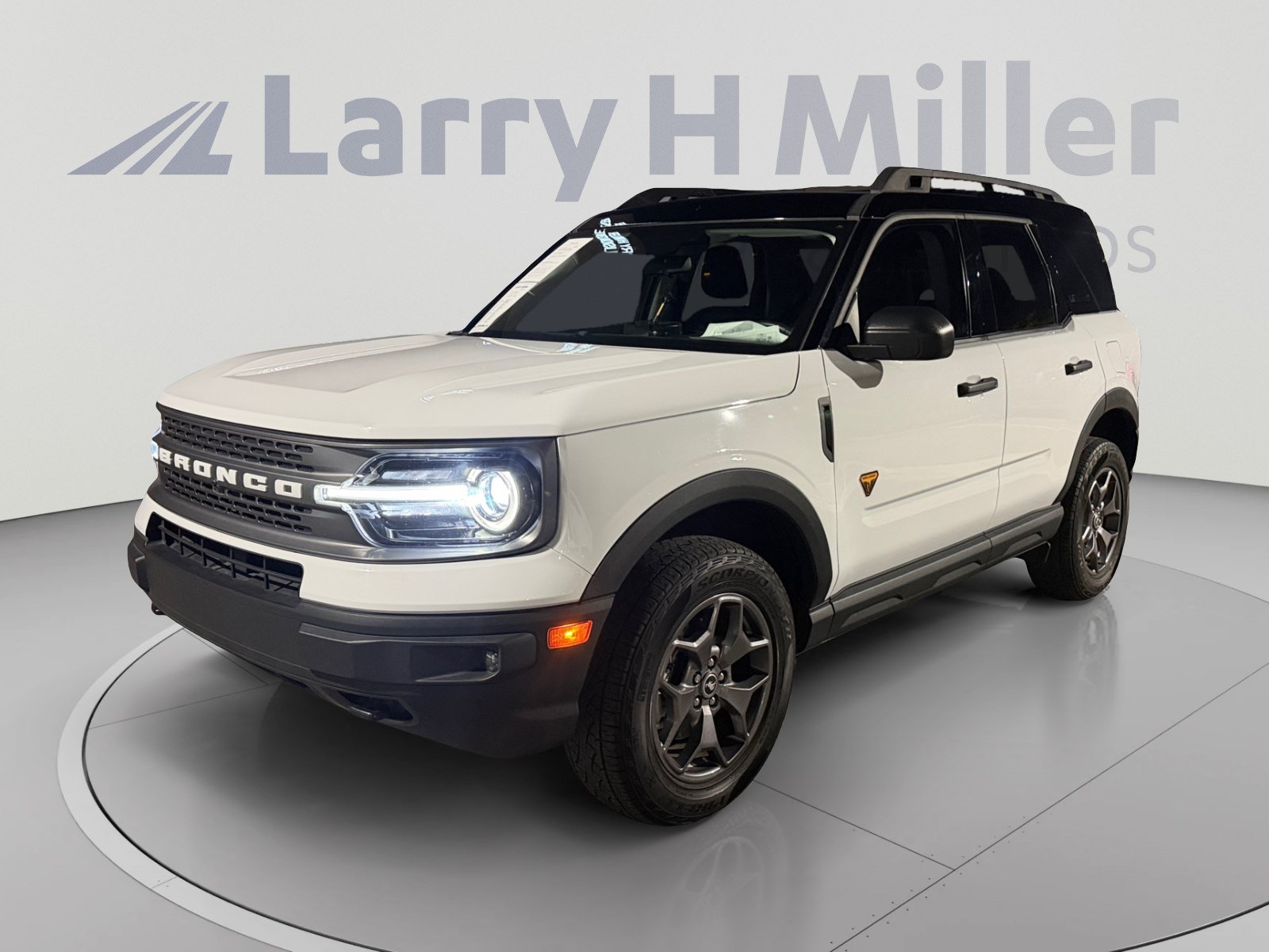 Used 2024 Ford Bronco Sport Badlands AWD/4WD image 1