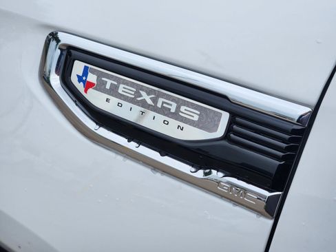 Used 2021 GMC Sierra 1500 SLT AWD/4WD image 12