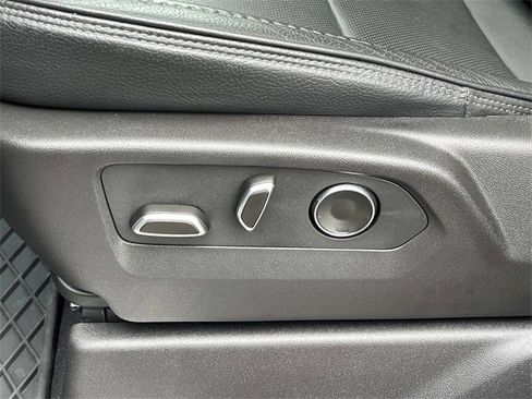 Used 2024 GMC Sierra 1500 Denali image 34