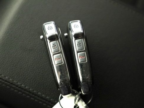 Used 2023 Kia Sportage LX image 38