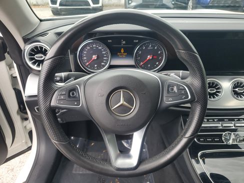 Used 2018 Mercedes-Benz E 400 E 400 Convertible image 12