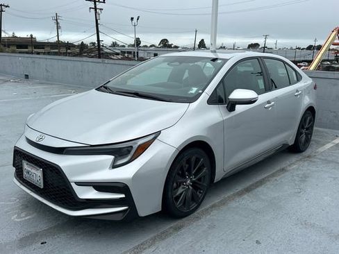 Certified 2024 Toyota Corolla XSE image 2