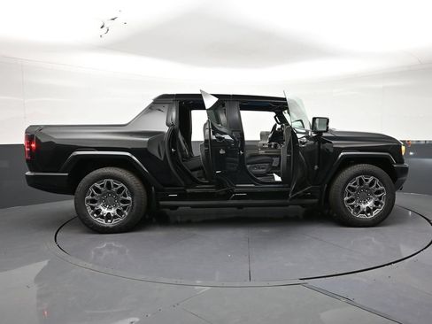 Used 2025 GMC Hummer EV 3X AWD/4WD image 32
