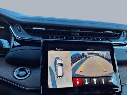 New 2025 Jeep Grand Cherokee Summit w/ Adv Protech Group IV AWD/4WD image 10