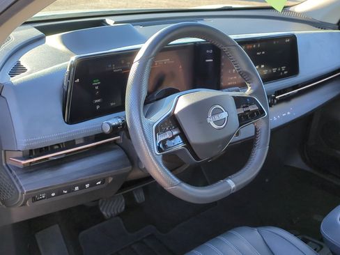 Used 2024 Nissan Ariya AWD image 15