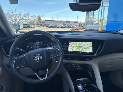Used 2023 Buick Envision Avenir AWD/4WD image 2