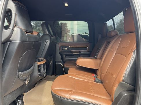 Used 2019 RAM 2500 Limited AWD/4WD image 24