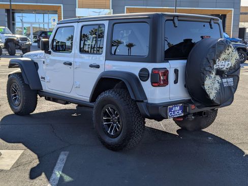 New 2026 Jeep Wrangler Unlimited Rubicon w/ Xtreme 35 Tire Package AWD/4WD image 4