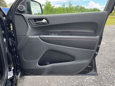 Used 2025 Dodge Durango GT AWD/4WD image 14
