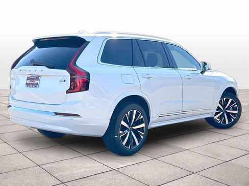 New 2026 Volvo XC90 B5 Core AWD/4WD image 4