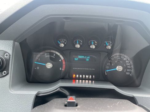 Used 2016 Ford F350 XLT image 7