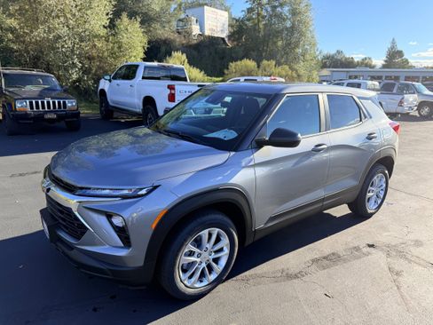 New 2026 Chevrolet TrailBlazer LS image 1