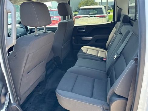 Used 2018 Chevrolet Silverado 1500 LT w/ All Star Edition image 10