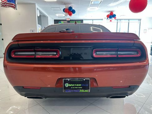 Used 2021 Dodge Challenger R/T w/ Plus Package image 11