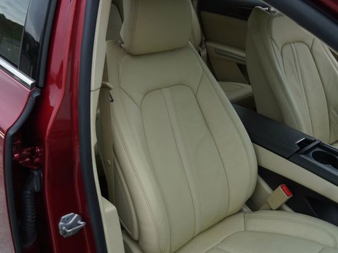 Used 2014 Lincoln MKZ AWD w/ Equipment Group 102A Reserve image 35