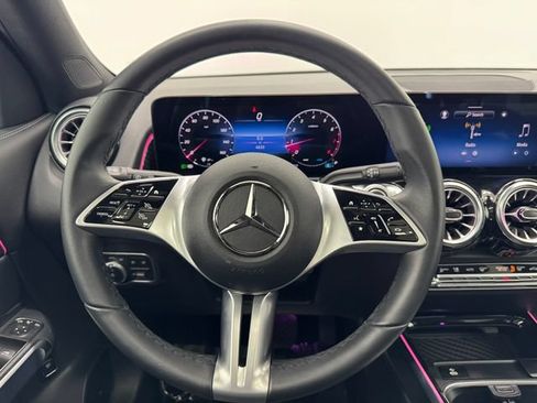Certified 2026 Mercedes-Benz GLB 250 image 25
