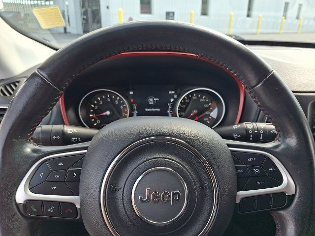 Used 2019 Jeep Compass Trailhawk AWD/4WD image 19