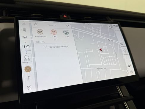 New 2026 Land Rover Range Rover Velar Dynamic SE image 23