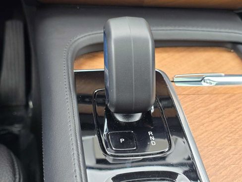 Certified 2023 Volvo XC90 B6 Plus w/ Protection Package Premier AWD/4WD image 30